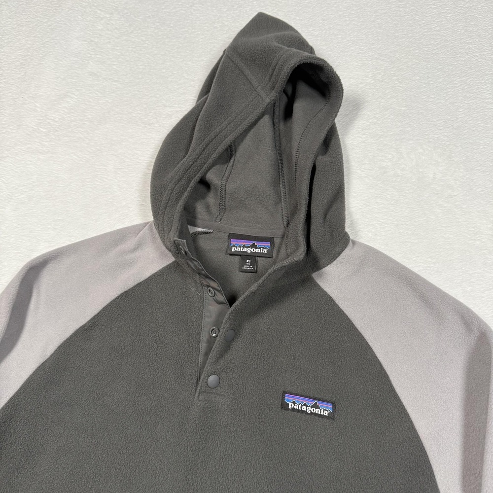 Patagonia Pullover Hoodie Mens XS Gray‎ Fleece Hooded Kangaroo Pocket Outdoor
